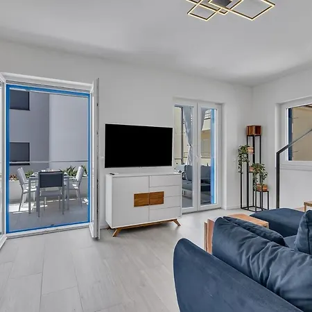 Bamboo House App 3 - Exklusiv