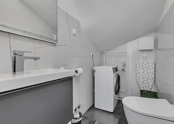 Bamboo House App 3 - Exklusiv