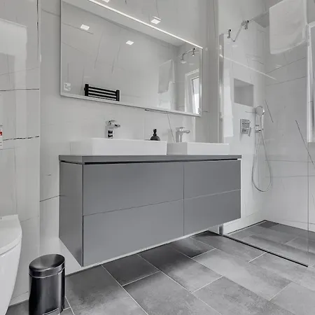 Bamboo House App 3 - Exklusiv * Makarská