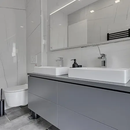 Bamboo House App 3 - Exklusiv *